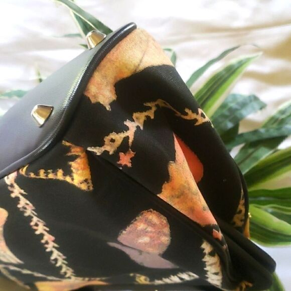 𝅺VINTAGE Style Handbag - Picture 5 of 16